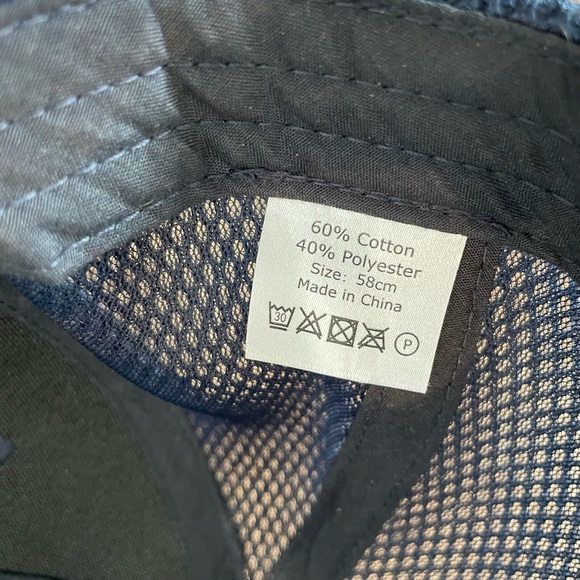 Colorado Avalanche hat - SnapBack- OSFM - Picture 3 of 4